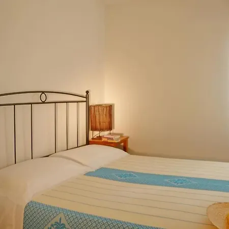 Apartment Con Cortile